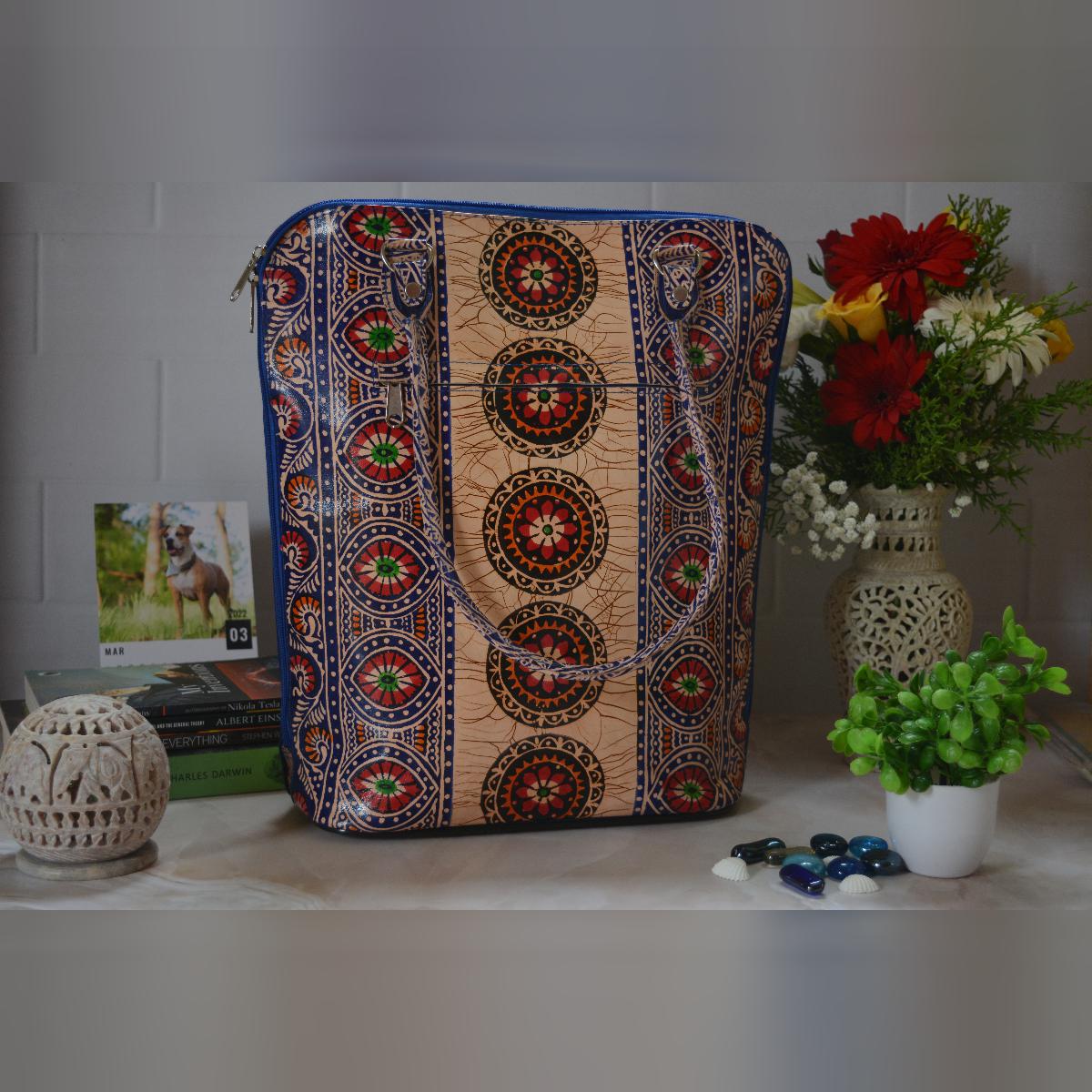 Shantiniketan leather - Laptop bag